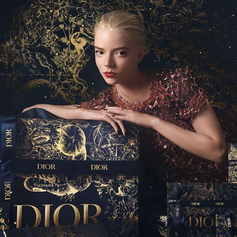 dior holiday collection 2019|Dior holiday 2022.